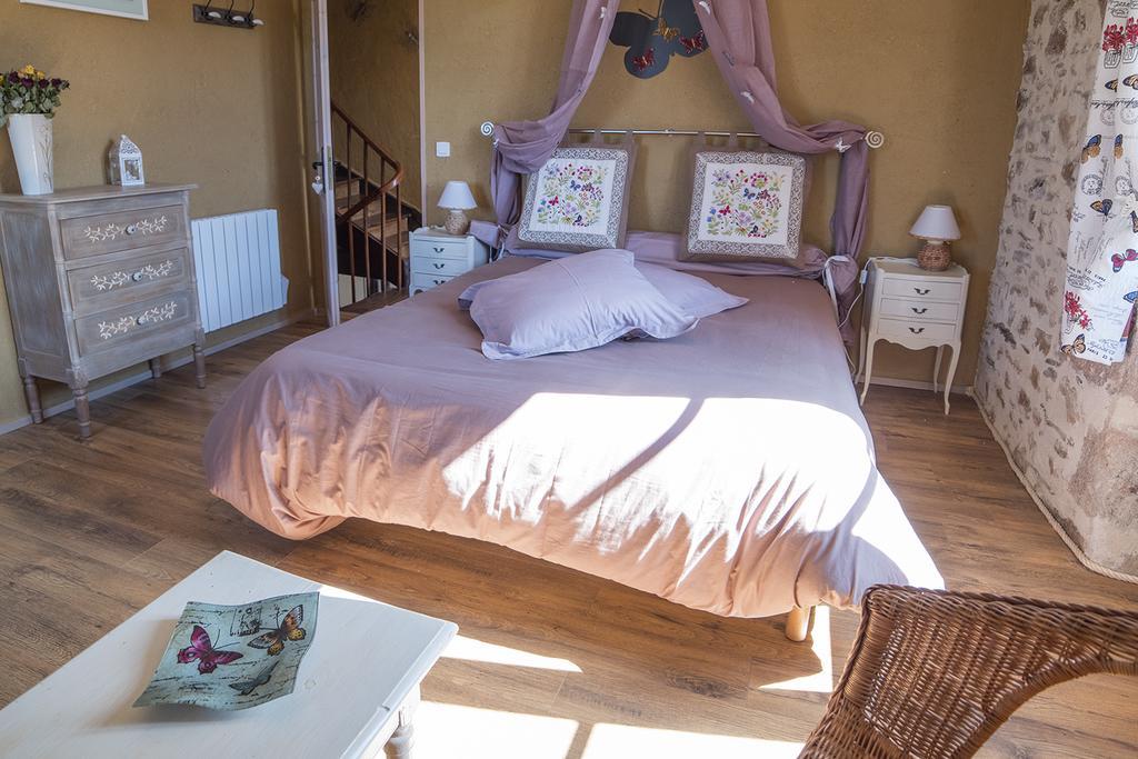 Ecuries De Saint Maurice- Maison D'Hotes De Gondou Lacapelle-Marival Экстерьер фото